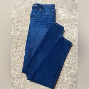 American Eagle The Dream Jeans Super High Rise Jegging. Size 4 Regular